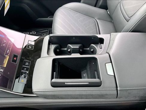 New 2026 INFINITI QX80 Luxe image 15