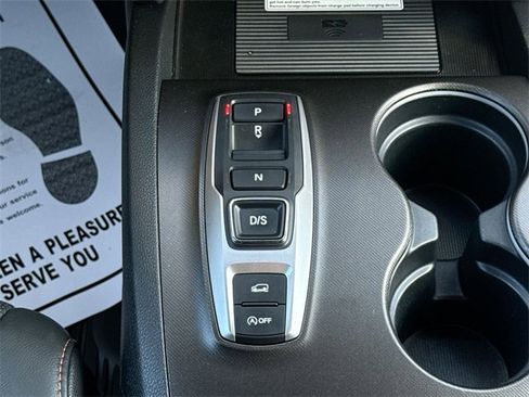 Certified 2022 Honda Passport TrailSport image 32