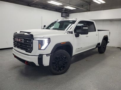 New 2025 GMC Sierra 2500 AT4 w/ AT4 Premium Plus Package