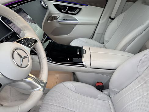 Certified 2023 Mercedes-Benz EQE 350+ SUV image 30