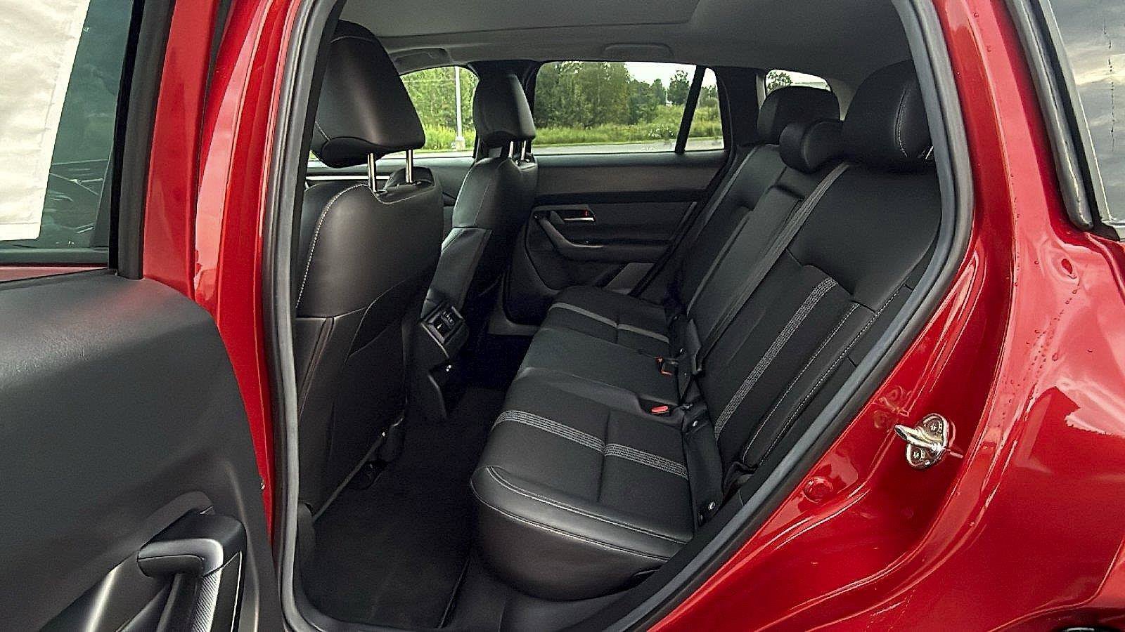 Certified 2025 MAZDA CX-50 AWD 2.5 S w/ Cargo Package image 21