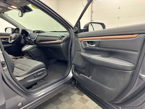 Used 2022 Honda CR-V Touring image 35