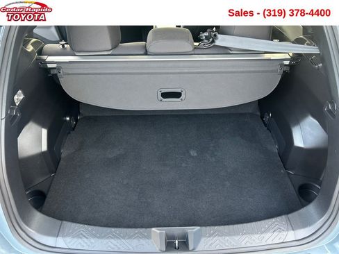 Used 2024 Subaru Crosstrek 2.0i Premium image 21