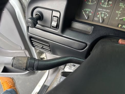 Used 1997 Ford F250 4x4 SuperCab Heavy Duty image 16