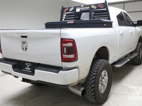 Used 2020 RAM 2500 Big Horn w/ Level 1 Equipment Group AWD/4WD image 4