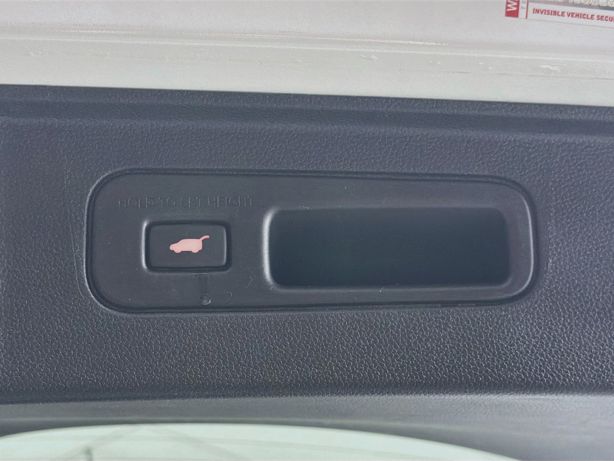 Used 2024 Honda Pilot TrailSport image 31