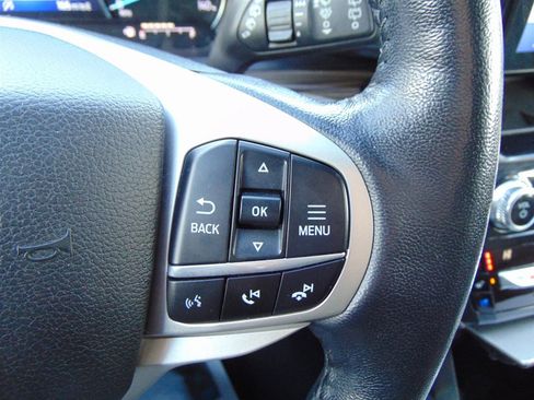 Used 2021 Ford Explorer Limited image 42