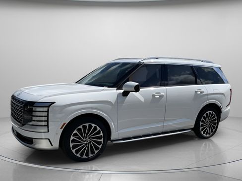 New 2026 Hyundai Palisade Calligraphy FWD image 2