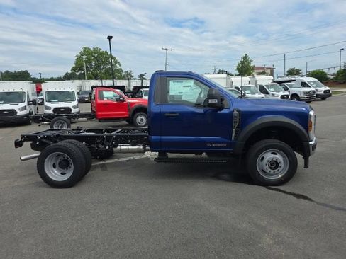 New 2026 Ford F550 4x4 Regular Cab Super Duty image 2