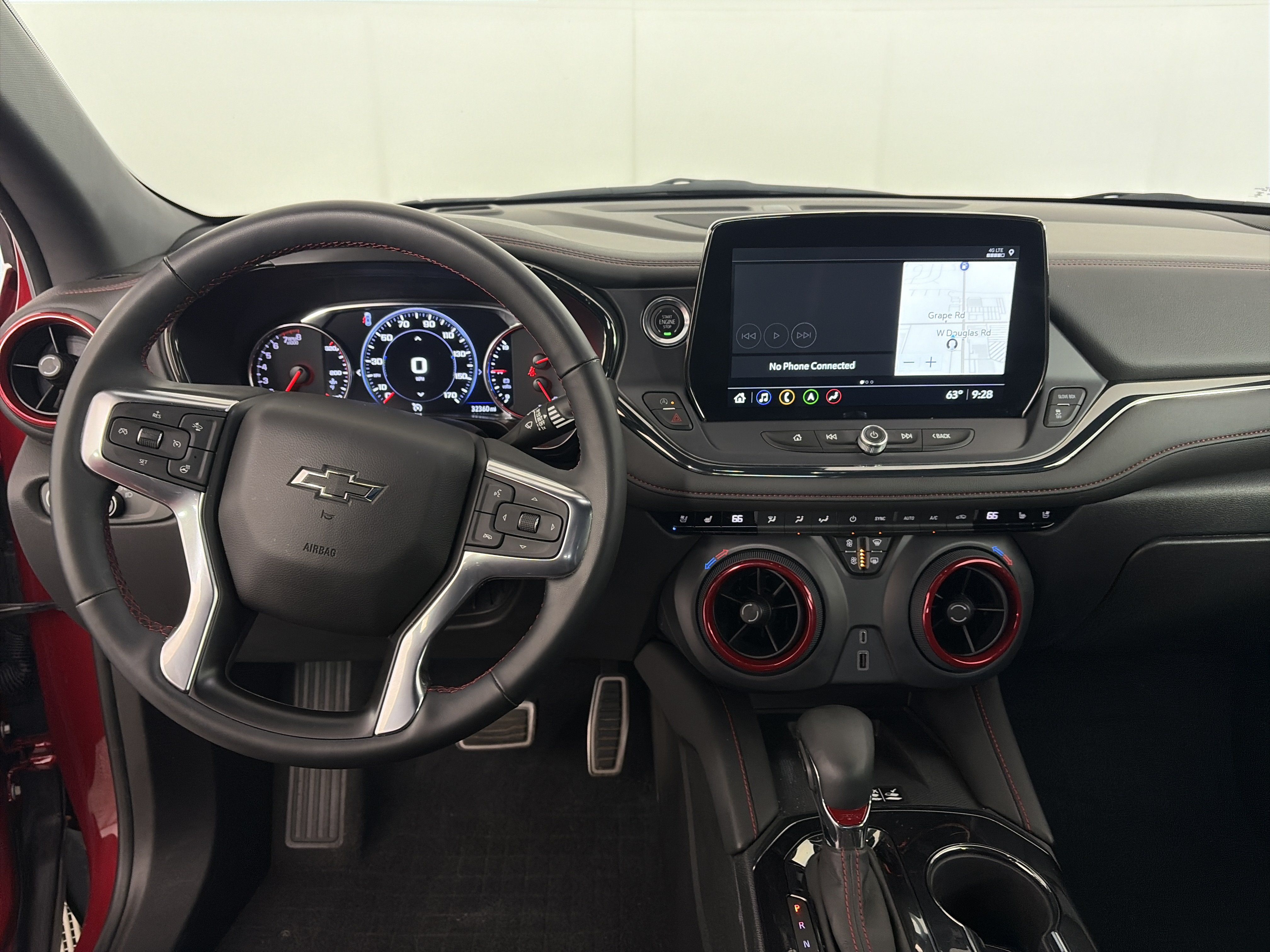 Certified 2023 Chevrolet Blazer RS w/ Driver Confidence II Package AWD/4WD image 3