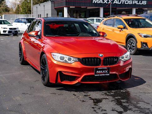 Used 2015 BMW M3 RWD image 2