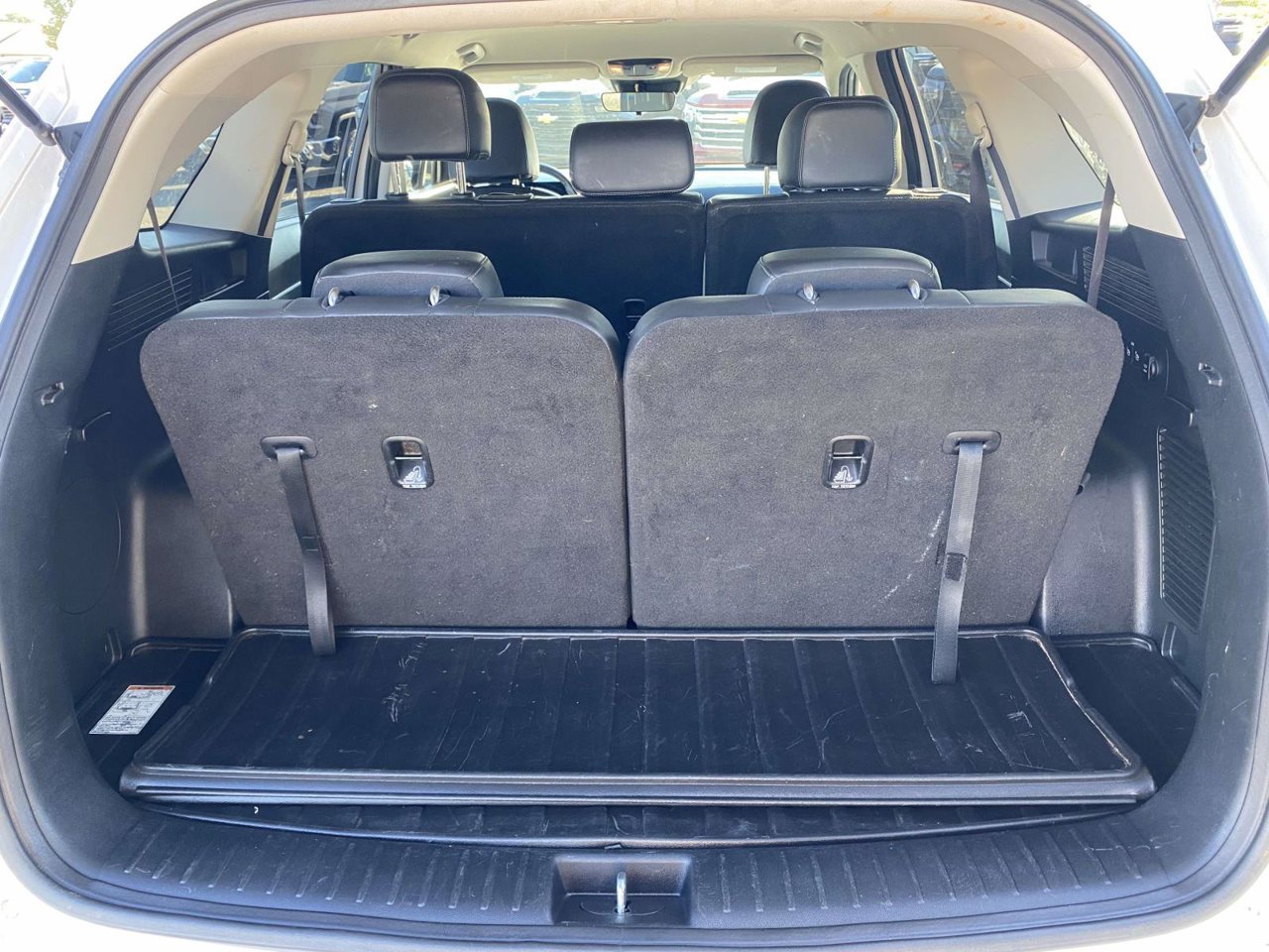 Used 2024 Kia Sorento S w/ Panoramic Sunroof Package FWD image 18