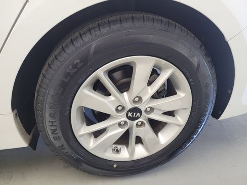 Used 2016 Kia Optima LX w/ LX Convenience Package FWD image 31