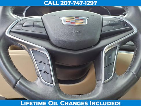 Used 2017 Cadillac XT5 Luxury AWD/4WD image 18
