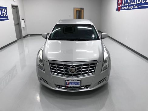Used 2013 Cadillac XTS Premium image 2