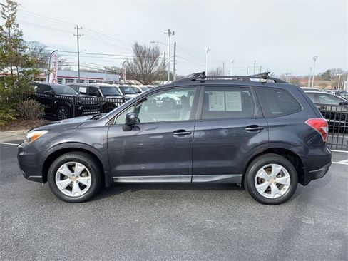 Used 2015 Subaru Forester 2.5i Premium w/ All-Weather Package image 5