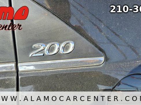 Used 2013 Chrysler 200 Touring image 12