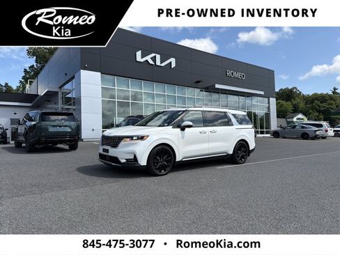 Certified 2024 Kia Carnival SX Prestige FWD image 1