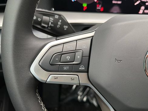 New 2026 Volkswagen Tiguan SE AWD/4WD image 23