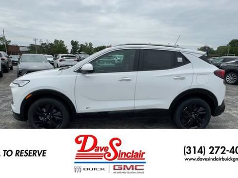 New 2026 Buick Encore GX Sport Touring w/ Advanced Technology Package FWD image 5