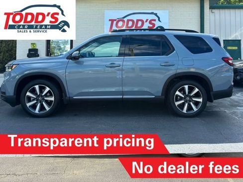 Used 2023 Honda Pilot Touring image 3