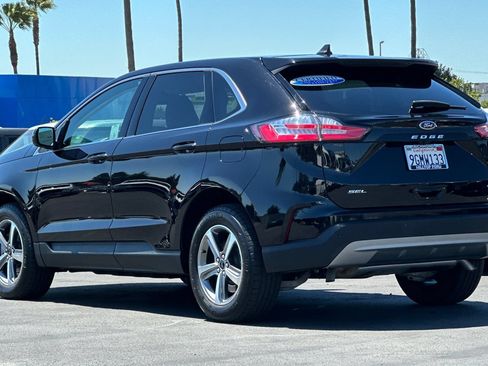 Certified 2023 Ford Edge SEL w/ Convenience Package AWD/4WD image 9