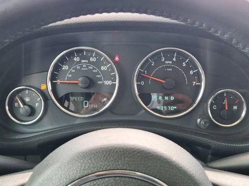 Used 2017 Jeep Wrangler Sport w/ Quick Order Package 24S AWD/4WD image 14