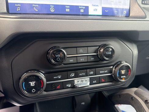 Used 2024 Ford Bronco Big Bend image 30