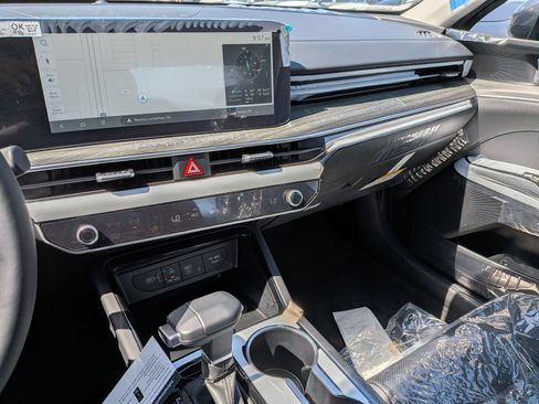 New 2026 Kia K5 EX FWD image 22