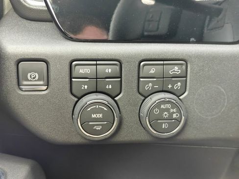 New 2026 Chevrolet Silverado 1500 RST AWD/4WD image 33