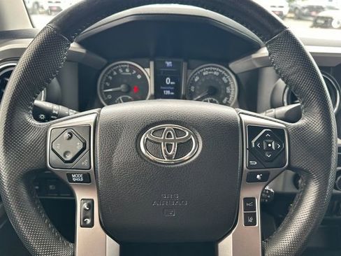 Certified 2021 Toyota Tacoma SR5 w/ Technology Package AWD/4WD image 29