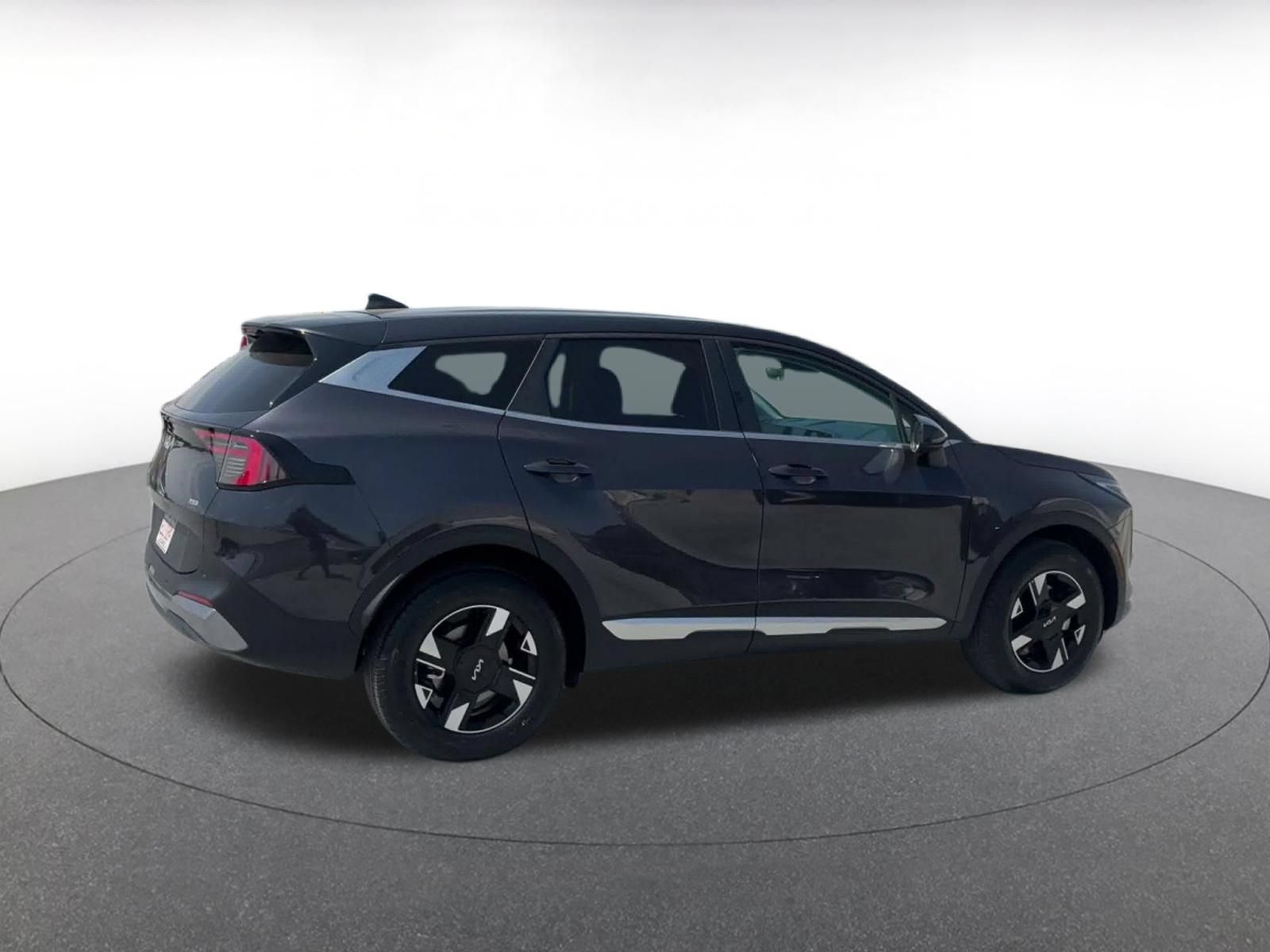 Used 2026 Kia Sportage LX AWD/4WD image 14