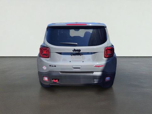 Used 2023 Jeep Renegade Trailhawk w/ Sun/Sound Group AWD/4WD image 7