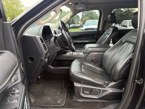 Used 2019 Ford Expedition Platinum AWD/4WD image 20