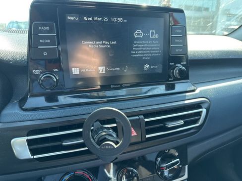 Used 2021 Kia Seltos S image 3