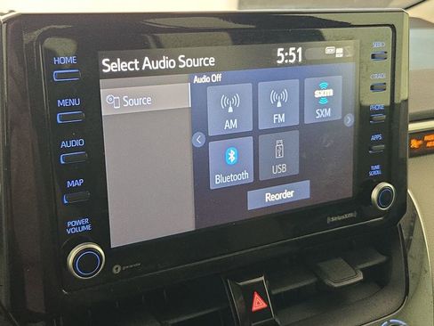 Used 2022 Toyota Corolla LE image 19