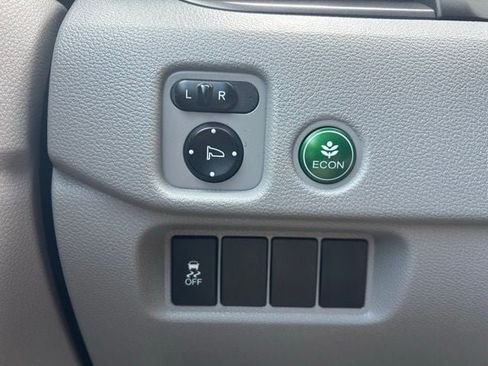 Used 2017 Honda Pilot EX-L image 23
