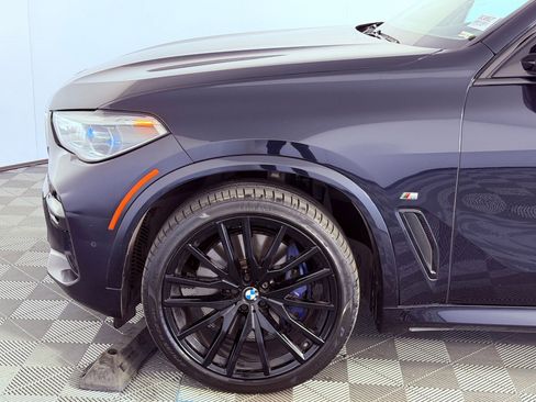 Used 2019 BMW X5 xDrive50i w/ M Sport Package image 10