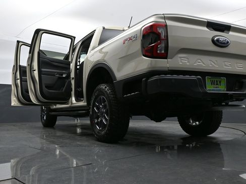 New 2025 Ford Ranger XLT w/ FX4 Off-Road Package image 38