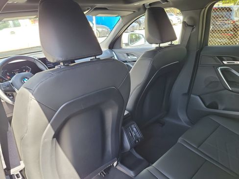 Used 2026 BMW X2 xDrive28i AWD/4WD image 18