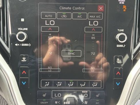 Used 2020 Subaru Outback Onyx Edition XT AWD/4WD image 19