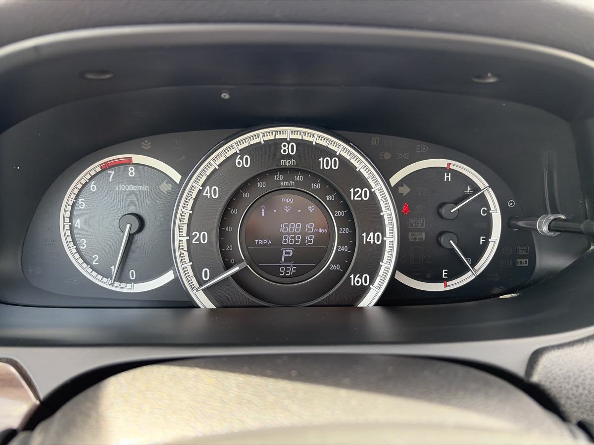 Used 2017 Honda Accord EX-L image 37