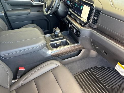 New 2026 Chevrolet Silverado 1500 RST w/ Convenience Package II AWD/4WD image 14