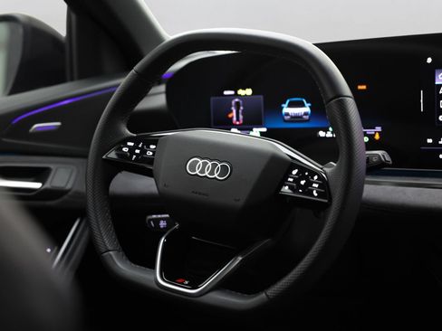 Used 2025 Audi SQ6 e-tron Prestige w/ Black Optic Package AWD/4WD image 26