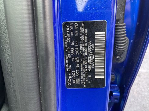 Certified 2025 Hyundai Elantra Sport w/ Cargo Package image 25