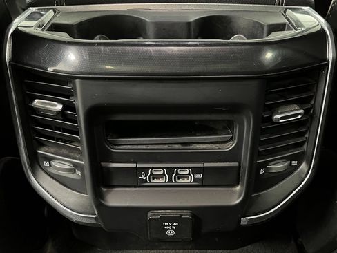 Used 2020 RAM 1500 Laramie w/ Sport Appearance Package AWD/4WD image 47
