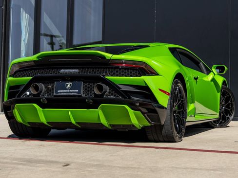 Used 2023 Lamborghini Huracan EVO image 8