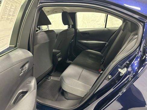 Used 2025 Toyota Corolla LE image 42