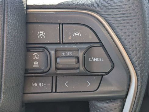 Used 2025 Toyota Tacoma TRD Off-Road image 26