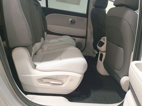 New 2026 Hyundai Ioniq 9 SE AWD/4WD image 26